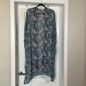 LOFT Floral Wrap